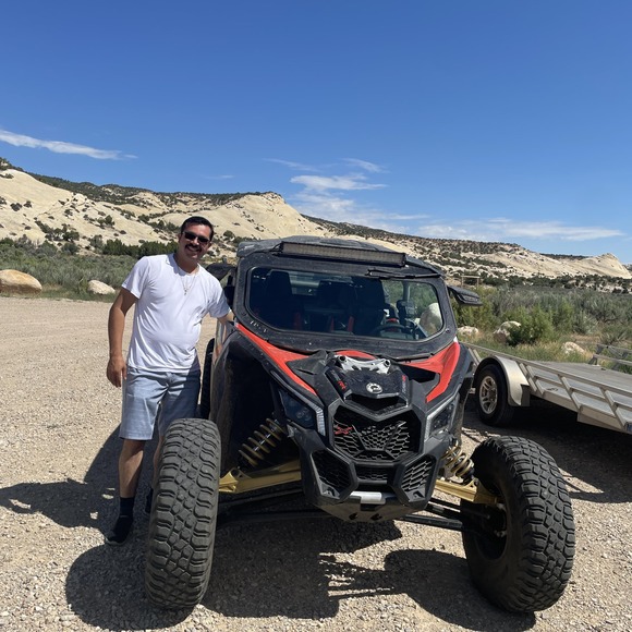 Meet your Posher, Arturo - Picture 1 of 1